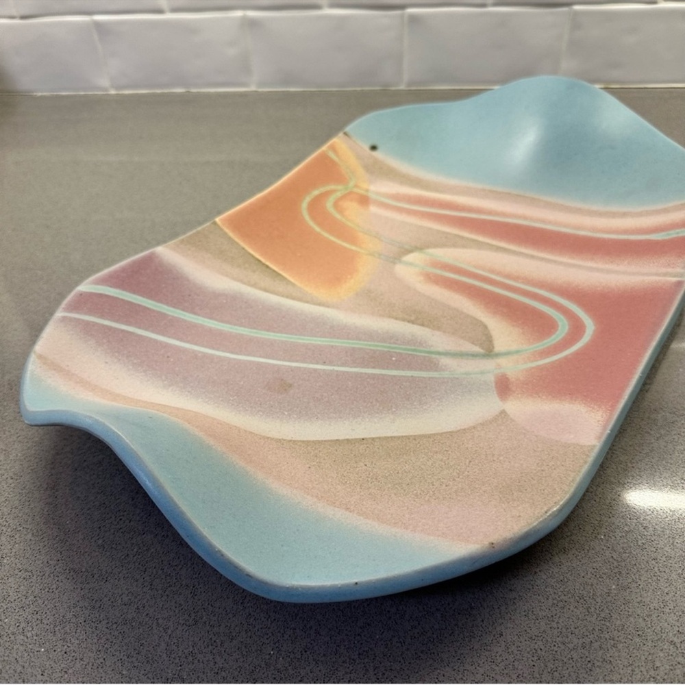 1980s Carol McFarlan Postmodern Ceramic Large Centerpiece Platter 11"x17” - Picture 5 of 10